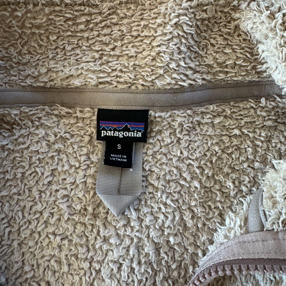 Patagonia Tan Sherpa Fleece Jacket